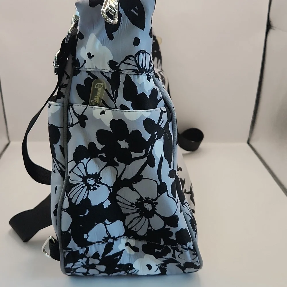 Bumble Floral Baby Bag 17